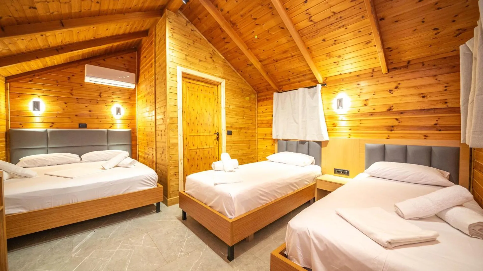 Campsite Lodges Shen Nikolla Dhermi